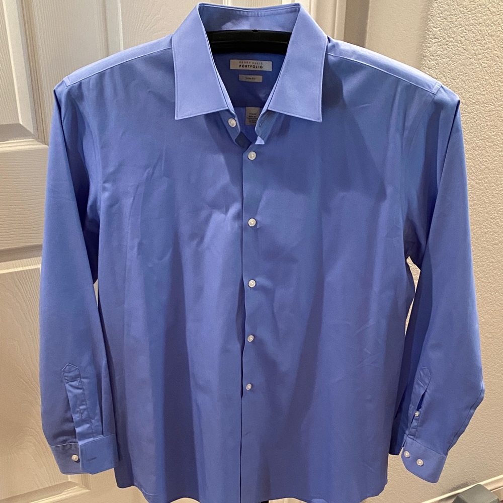 Perry Ellis Men's Dress Shirt in Blue